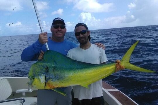 Private 6 Hour Fishing Charter in Nassau