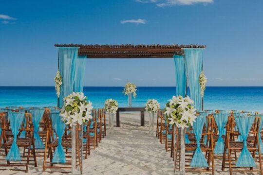 Private Weddings at Bahamas Luxury Destination